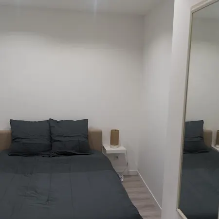2 Pieces